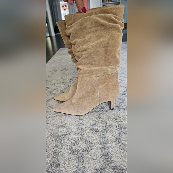 Slouchy leather boots, kitten heel, tan, sz 8.5 US, 39 EU - Picture 1 of 9